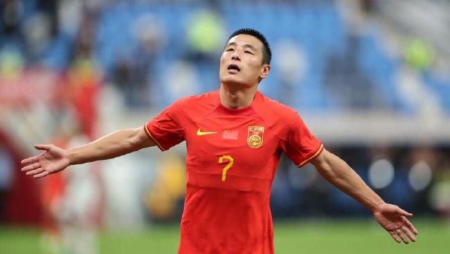 为我加油的男生